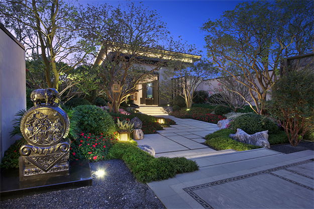 龙湖·春江天玺 | 探寻园林细节,演绎景观与建筑的视觉飨宴——九房网 龙湖·春江天玺 | 探寻园林细节,演绎景观与建筑的视觉飨宴——九房网