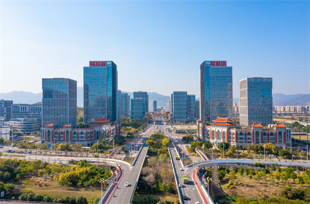 中粮·云玺壹号 | 一线临湖迭代新品 为厦门珍藏集美心——九房网 中粮·云玺壹号 | 一线临湖迭代新品 为厦门珍藏集美心——九房网