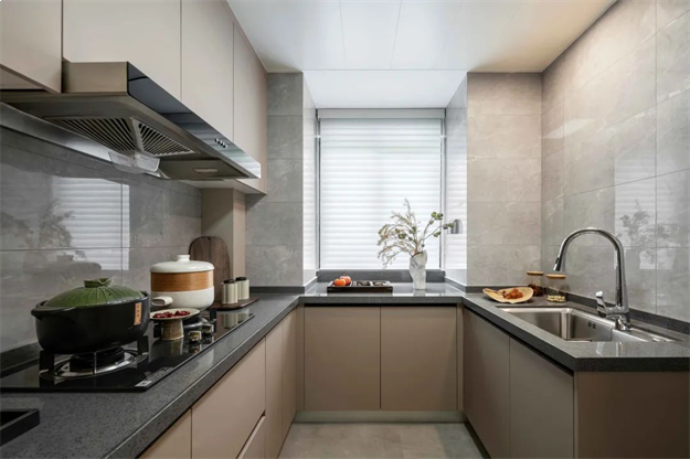 炸裂！全城劲销！深度解析热销红盘背后的爆场逻辑——九房网