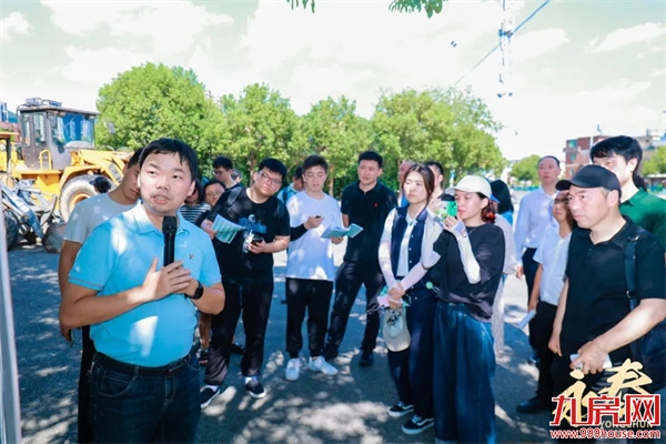 永春县顺利召开土地招商推介会暨城东产城融合典范区城市设计国际竞赛发布会——九房网 永春县顺利召开土地招商推介会暨城东产城融合典范区城市设计国际竞赛发布会——九房网