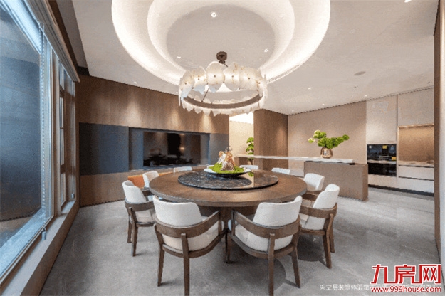 时代标杆|为五缘敬献一座不可复制的「臻」贵资产——九房网 时代标杆|为五缘敬献一座不可复制的「臻」贵资产——九房网