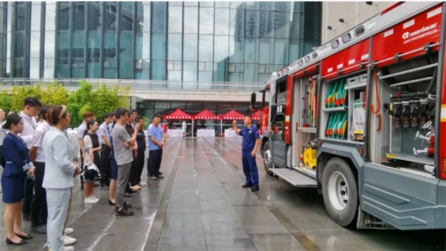 厦门地铁资产公司举办2024年“安全生产月”消防安全和应急疏散演练活动——九房网 厦门地铁资产公司举办2024年“安全生产月”消防安全和应急疏散演练活动——九房网