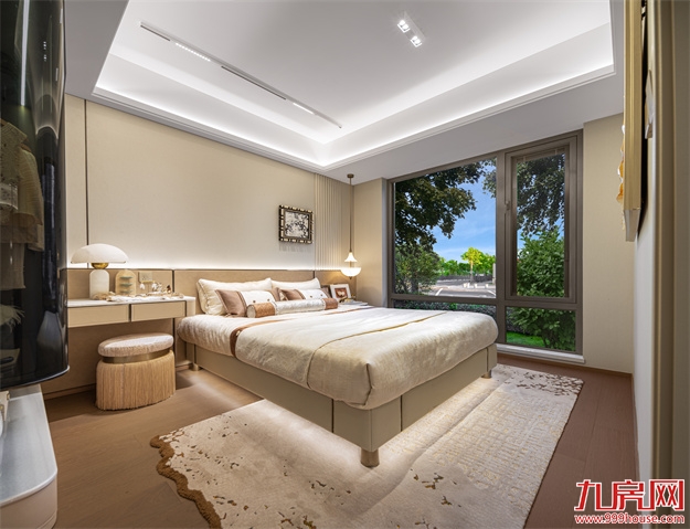 独家揭秘!书香云锦价格曝光,高性价比湾居天花板来了!——九房网 独家揭秘!书香云锦价格曝光,高性价比湾居天花板来了!——九房网