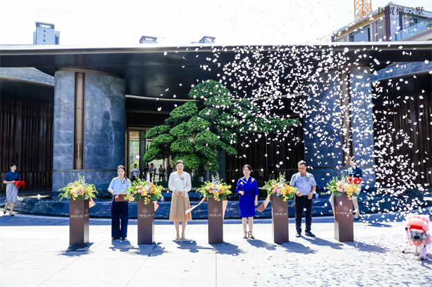 厦门炸场!约2万㎡四代墅境实景曝光——九房网 厦门炸场!约2万㎡四代墅境实景曝光——九房网